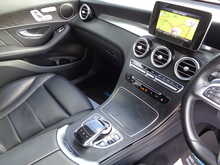 Mercedes-Benz GLC GLC250d AMG Line 