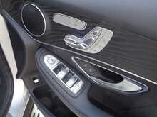 Mercedes-Benz GLC GLC250d AMG Line 