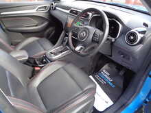 MG MG ZS T-GDI Exclusive 