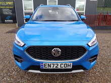 MG MG ZS T-GDI Exclusive 
