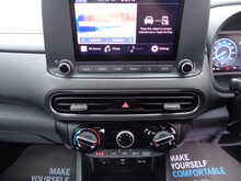 Hyundai KONA T-GDi MHEV SE Connect 
