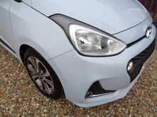 Hyundai i10 Premium SE 