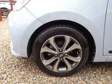 Hyundai i10 Premium SE 