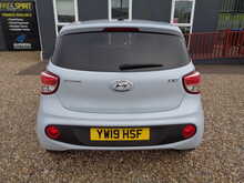 Hyundai i10 Premium SE 