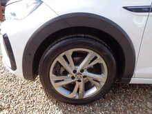 Volkswagen Taigo TSI R-Line 