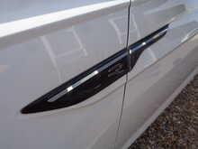 Volkswagen Taigo TSI R-Line 