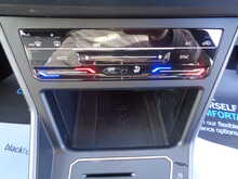 Volkswagen Taigo TSI R-Line 