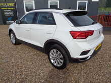 Volkswagen T-Roc TSI SE 