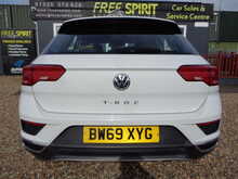 Volkswagen T-Roc TSI SE 