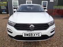Volkswagen T-Roc TSI SE 