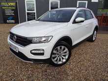 Volkswagen T-Roc TSI SE 
