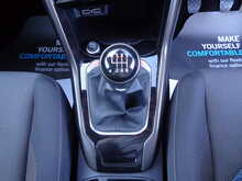 Volkswagen T-Roc TSI SE 