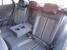 Volkswagen T-Roc TSI SE 