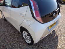 Toyota AYGO VVT-i x-pure 