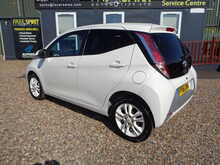 Toyota AYGO VVT-i x-pure 