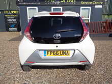 Toyota AYGO VVT-i x-pure 