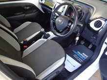 Toyota AYGO VVT-i x-pure 