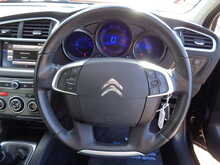 Citroen C4 PureTech Flair 
