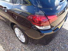 Citroen C4 PureTech Flair 
