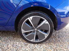 SEAT Leon eHybrid XCELLENCE Lux 