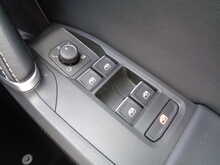 SEAT Leon eHybrid XCELLENCE Lux 