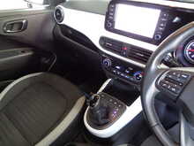 Hyundai i10 Premium 