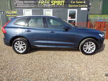 Volvo XC60 T5 Momentum 