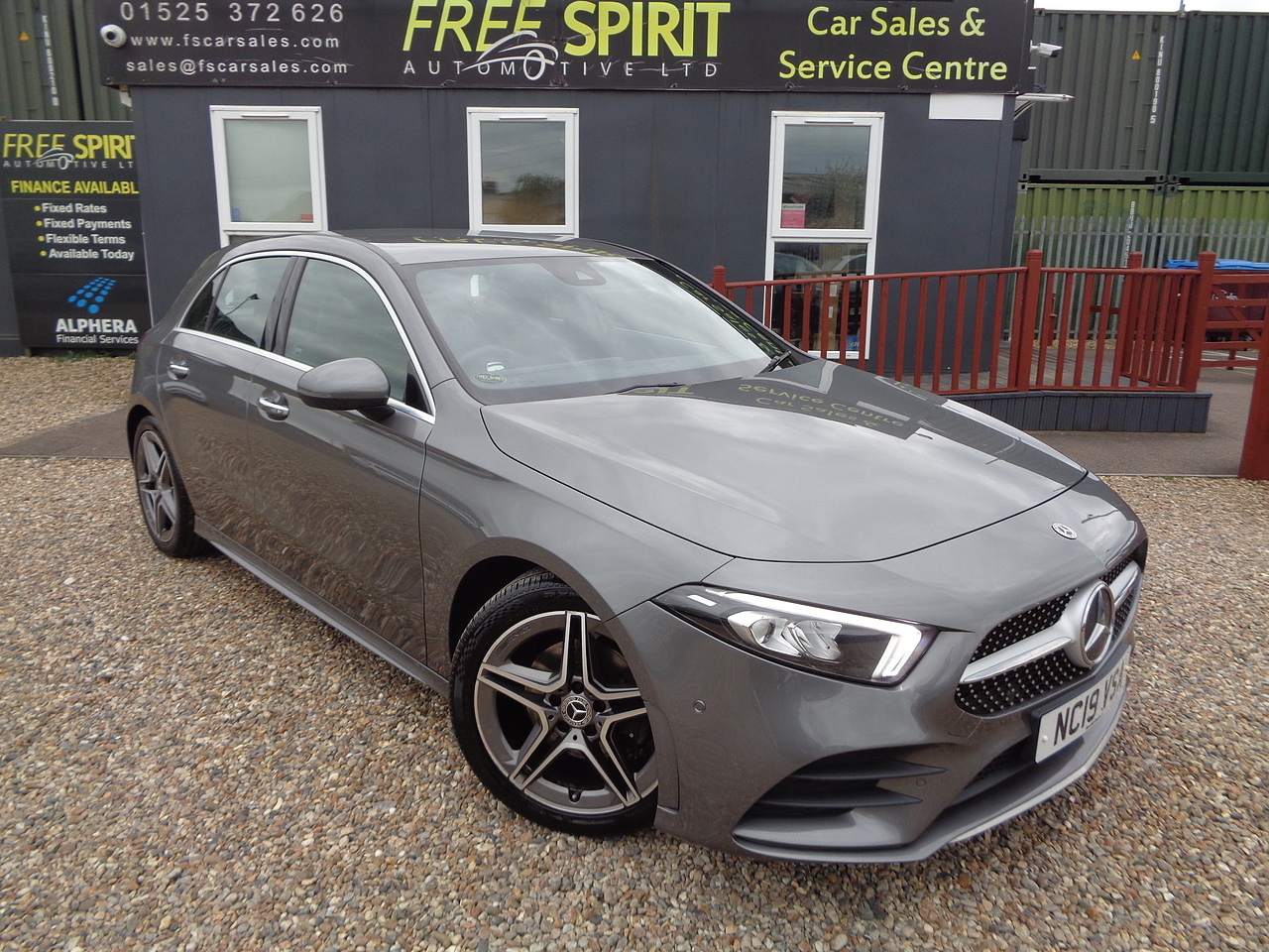 Mercedes-Benz 1.3 A180 AMG Line (Executive) Hatchback 5dr Petrol 7G-DCT Euro 6 (s/s) (136 ps)