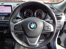 BMW X2 18i Sport 