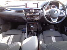 BMW X2 18i Sport 