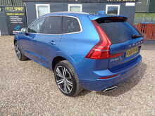 Volvo XC60 T5 R-Design Pro 