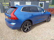 Volvo XC60 T5 R-Design Pro 