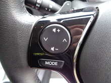 Toyota AYGO VVT-i x-play 