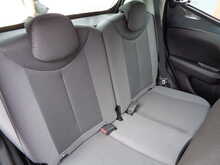 Toyota AYGO VVT-i x-play 