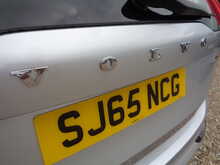 Volvo XC90 D5 R-Design 