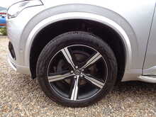 Volvo XC90 D5 R-Design 