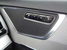 Volvo XC90 D5 R-Design 