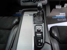 Volvo XC90 D5 R-Design 