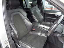 Volvo XC90 D5 R-Design 