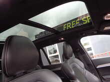 Volvo XC90 D5 R-Design 