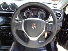 Suzuki Vitara Boosterjet MHEV SZ-T 