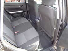 Suzuki Vitara Boosterjet MHEV SZ-T 