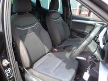 SEAT Arona TSI FR 