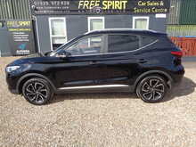 MG MG ZS T-GDI Exclusive 