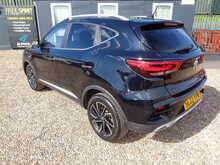 MG MG ZS T-GDI Exclusive 