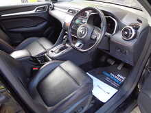 MG MG ZS T-GDI Exclusive 