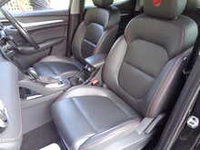 MG MG ZS T-GDI Exclusive 