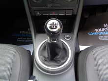 Volkswagen Beetle TDI BlueMotion Tech Design 