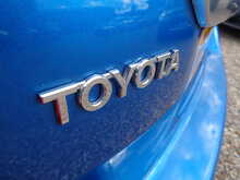 Toyota Yaris VVT-h Excel 