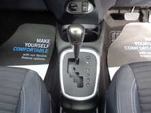Toyota Yaris VVT-h Excel 